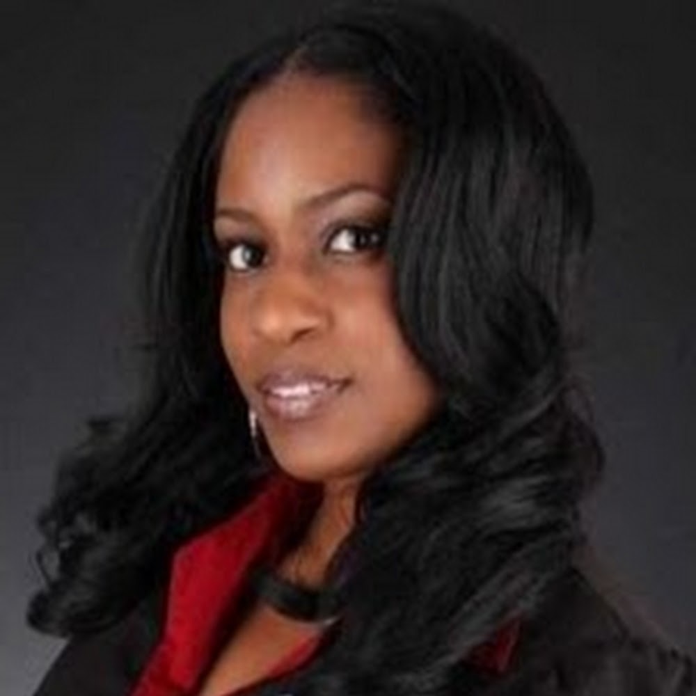 Meet your Posher, Eboni